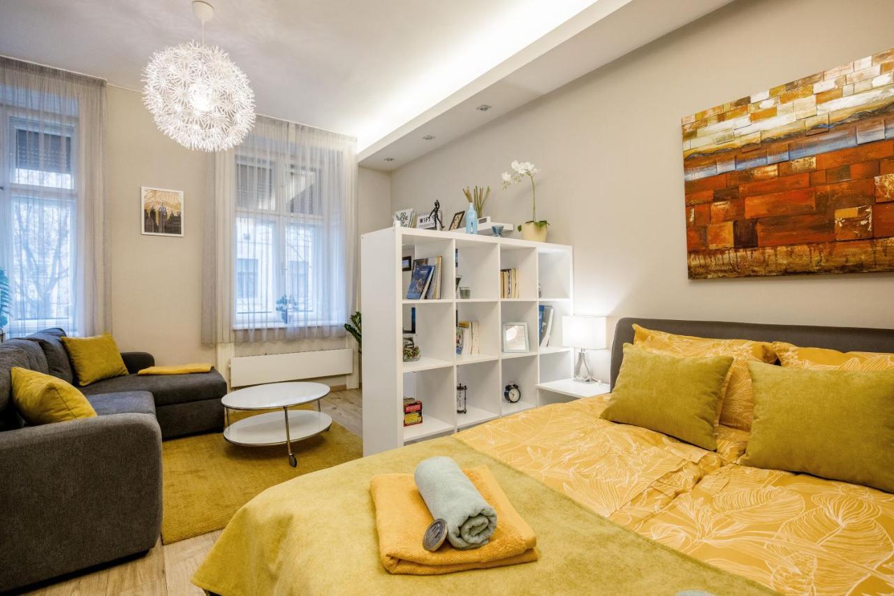 Pearl In The Heart Of The City Budapest Bagian luar foto