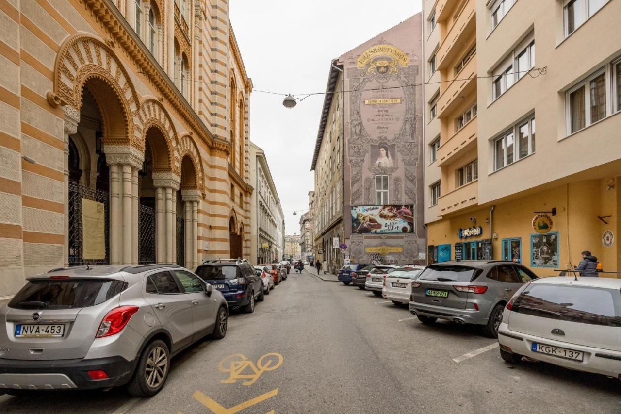 Pearl In The Heart Of The City Budapest Bagian luar foto